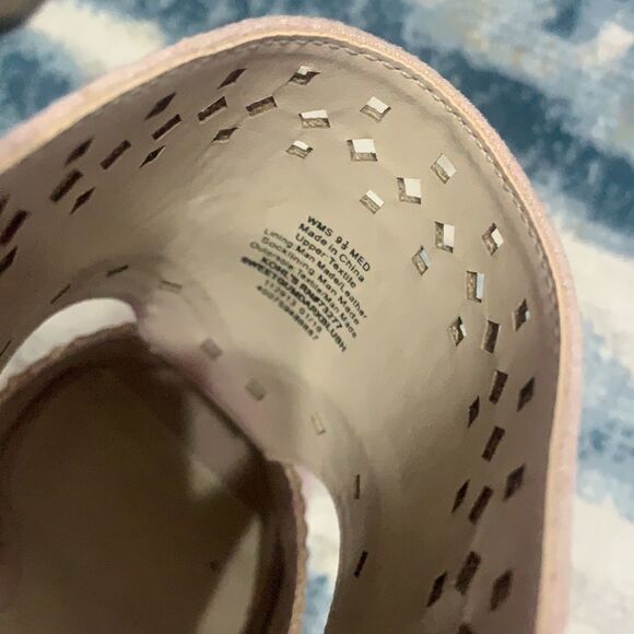 🦋 Jennifer Lopez heels🦋 - Picture 7 of 9